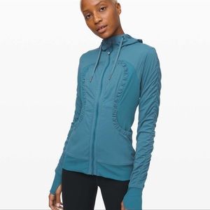 Lululemon dance studio reversible women’s jacket size 8 in blue